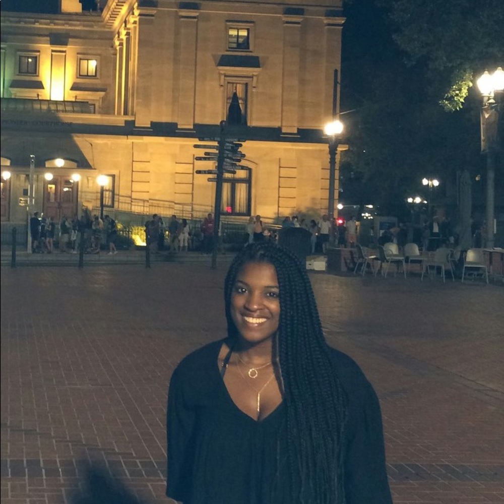 Meet your Posher, Kemone
